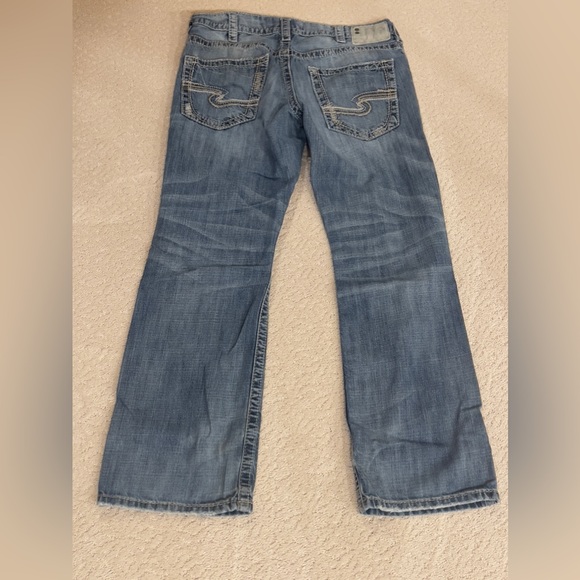 Men’s Silver Jeans Co Zac Relaxed Straight Leg Jeans - Picture 9 of 10